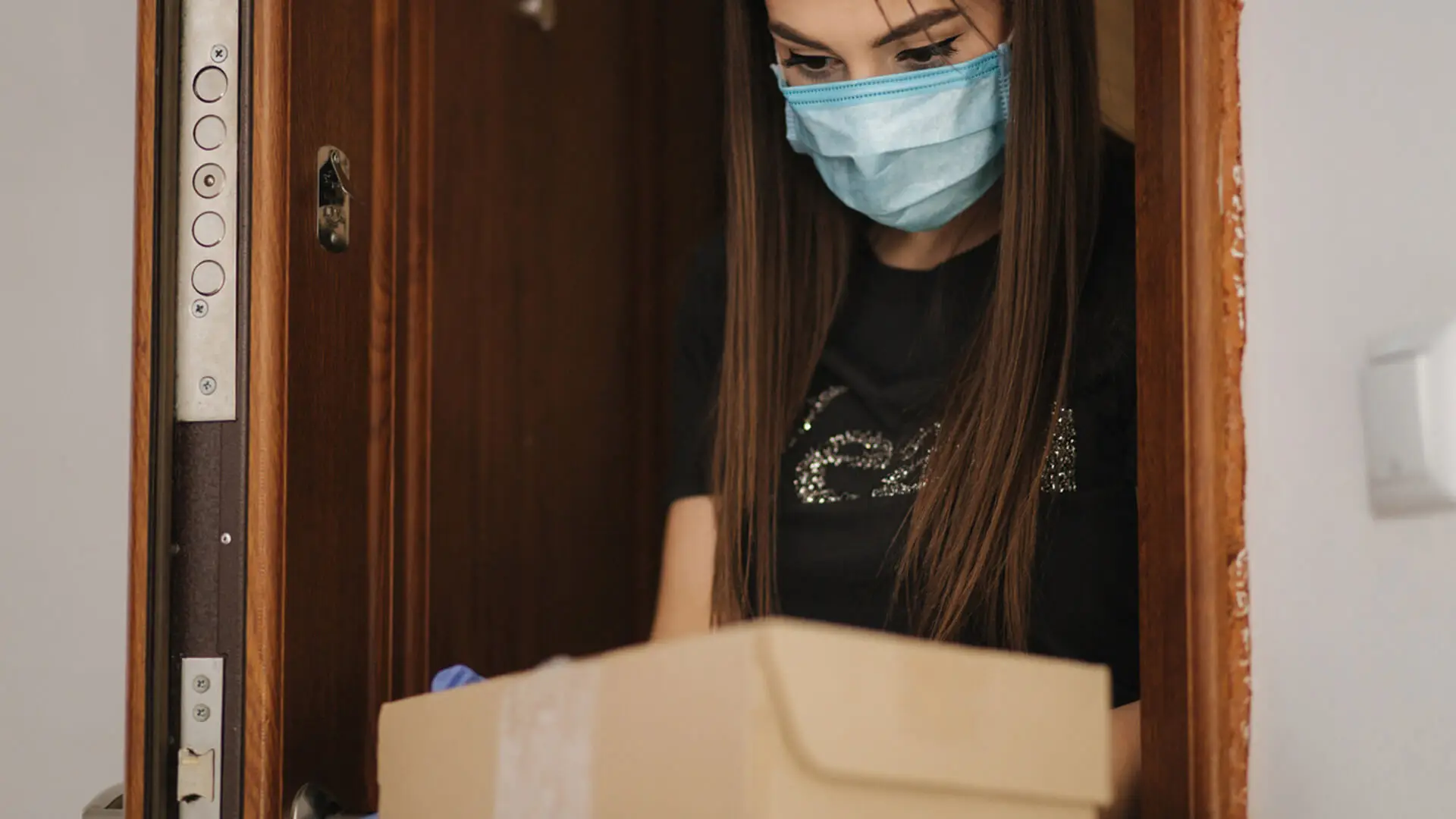 To Quarantine or Not to Quarantine