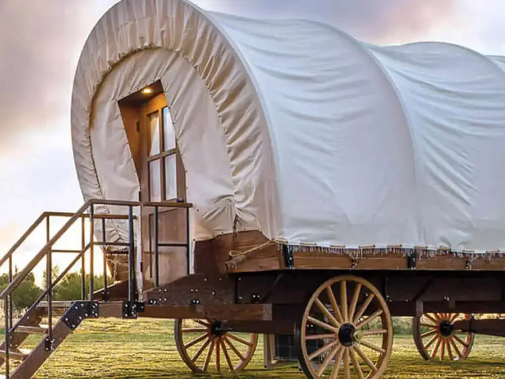 Wanderlust-Wagon-Suite